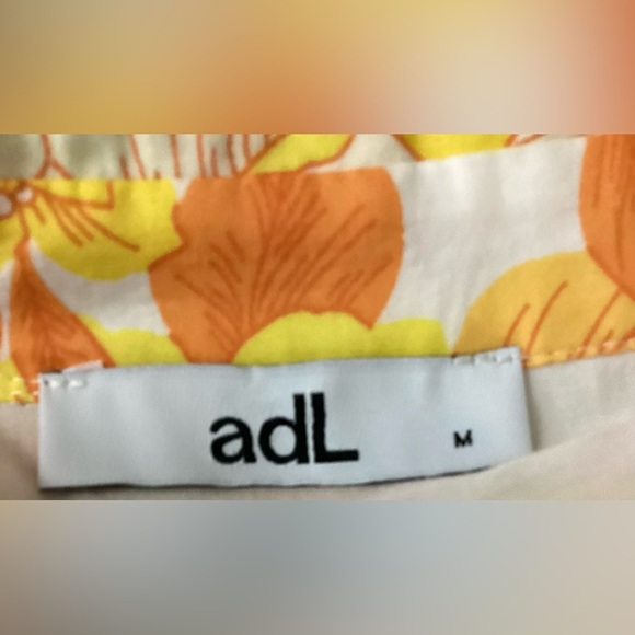 adL yellow, orange and white womens button down light cotton shirt. Med - Picture 9 of 9